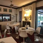 Piccolo Hotel