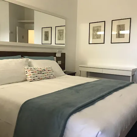 Piccolo Hotel